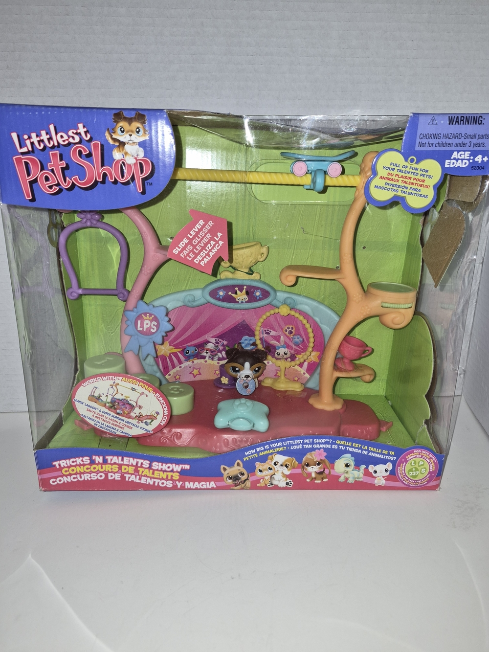 Littlest Pet Shop Trick 'n Talents Show Playset Collie #237 **Open Box **